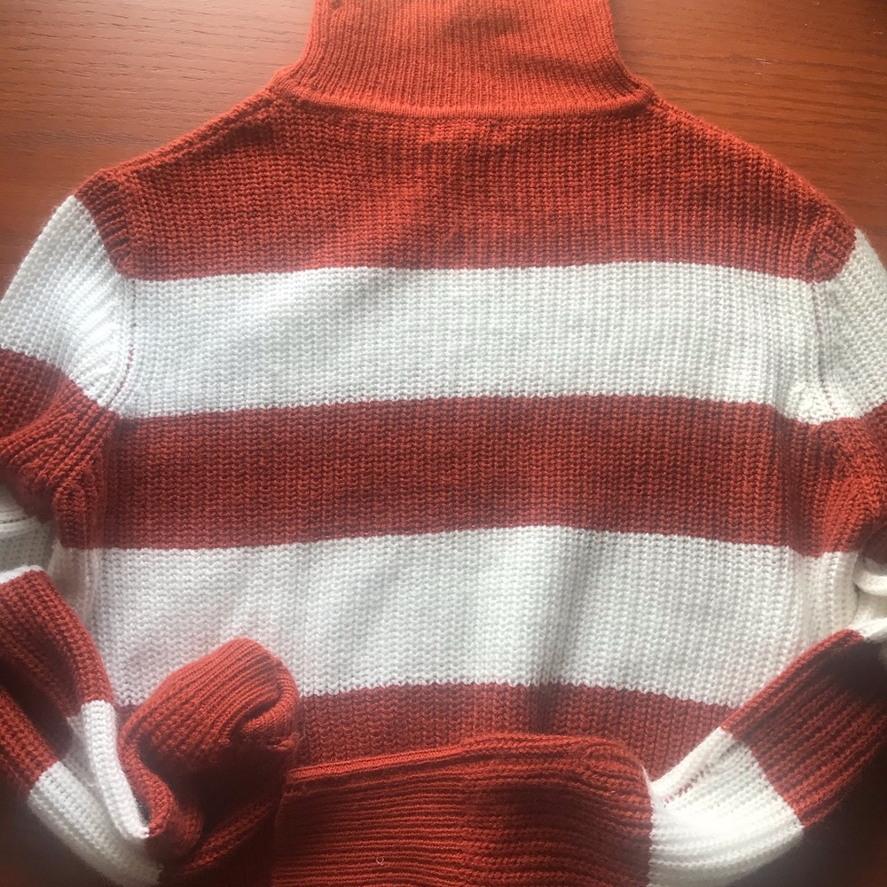 Burnt orange/white striped cropped sweater